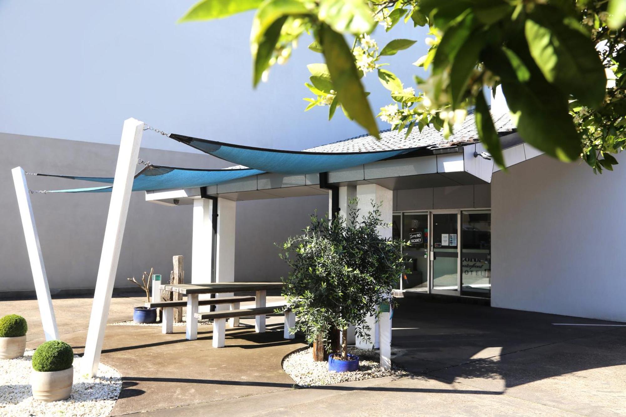 Zorba Waterfront Motel Batemans Bay Dış mekan fotoğraf
