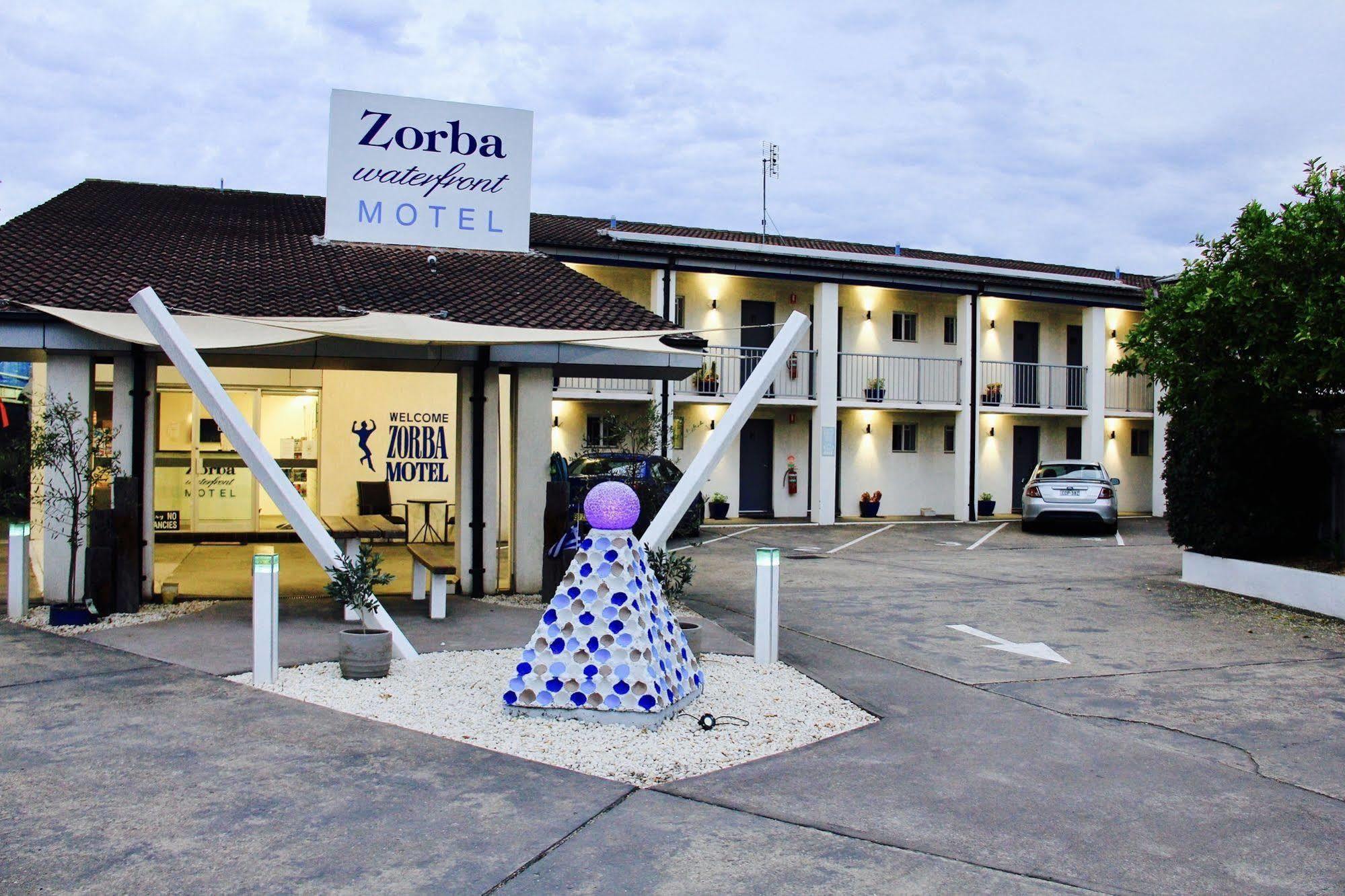 Zorba Waterfront Motel Batemans Bay Dış mekan fotoğraf
